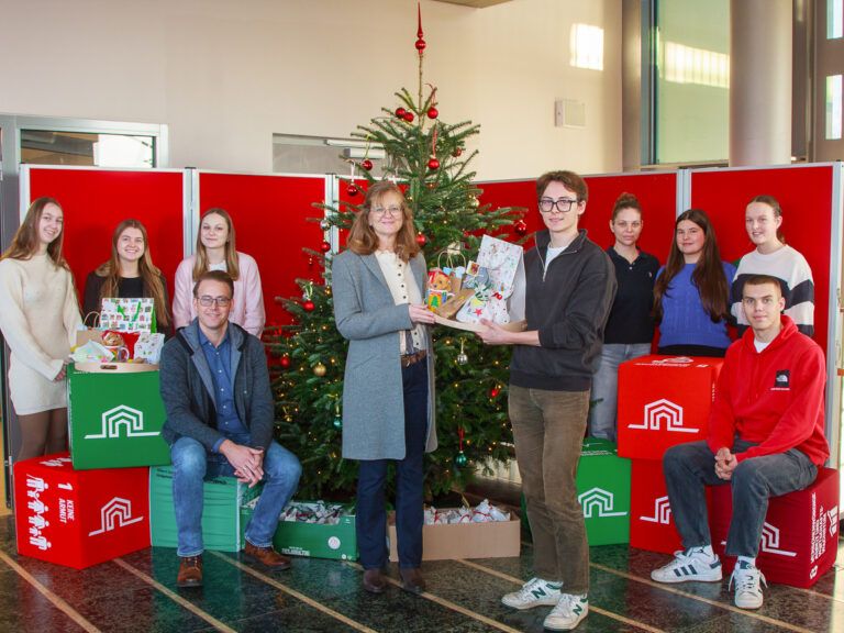 Wenn Teilen verbindet: Die Nikolaus-Aktion der Albert-Schweitzer-Schule berührt viele Herzen