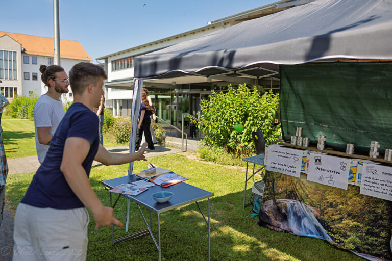 Das Sommerfest: Nur Schatten ist schöner